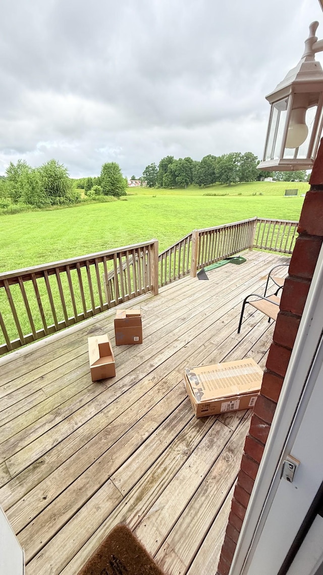 899 Sneed Blvd, Lafayette, TN 37083 - deck with a yard