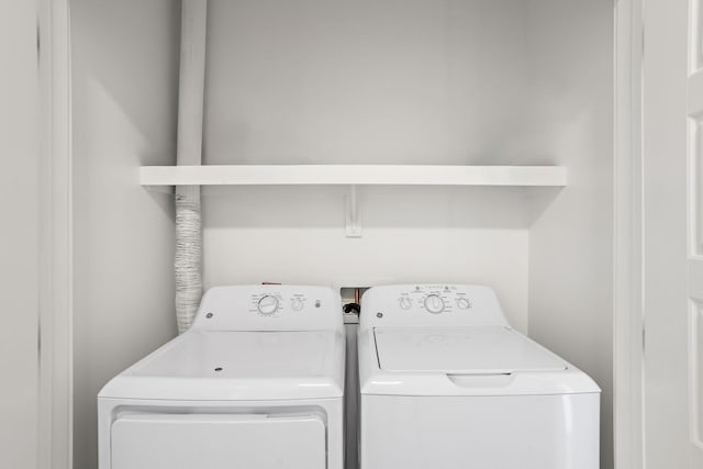 1002 Division St Unit 403, Nashville, TN 37203 - laundry area with washing machine and dryer