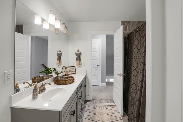 1248 Hensfield Dr, Murfreesboro, TN 37128 - bathroom with vanity and curtained shower