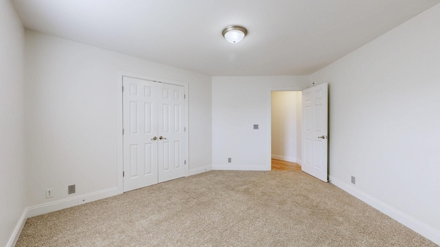3325 Geneva Dr, Murfreesboro, TN 37128 - unfurnished bedroom featuring light colored carpet and a closet