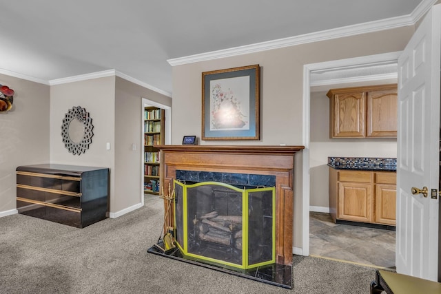 6434 Waconda Point Rd, Harrison, TN 37341 - carpeted living room with crown molding and baseboards