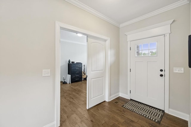 718 Excalibur Ct, Smyrna, TN 37167 - foyer featuring ornamental molding and wood finished floors