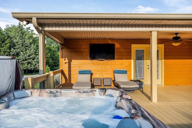 3121 Coon Hunter Lodge Rd, Jamestown, TN 38556 - deck featuring a ceiling fan