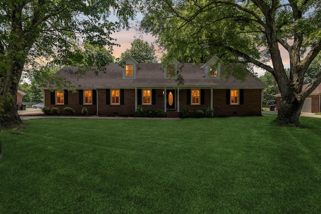 623 Haynes Dr, Murfreesboro, TN 37129 - cape cod house featuring crawl space, a yard, and brick siding