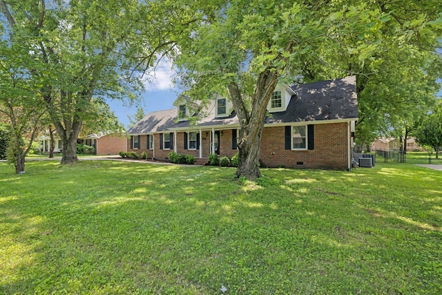 623 Haynes Dr, Murfreesboro, TN 37129 - new england style home featuring crawl space and brick siding