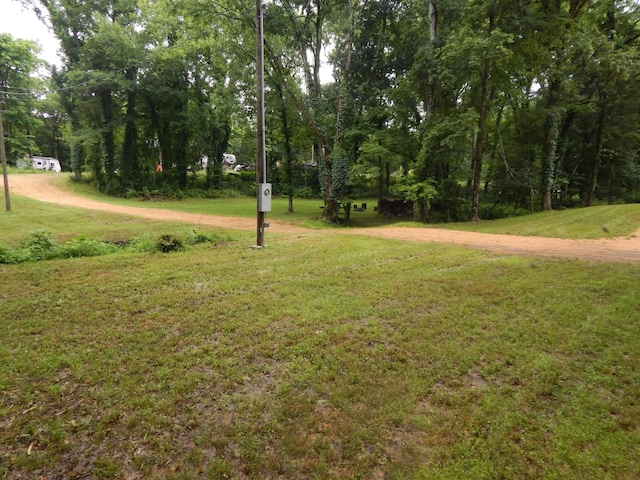 321 Ian Dr, Clifton, TN 38425