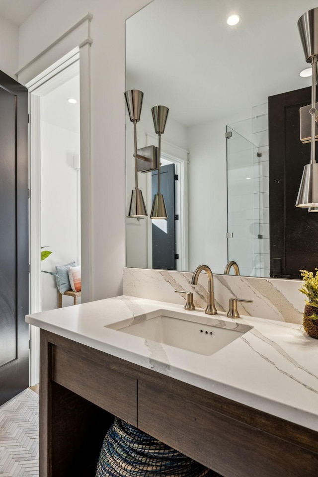 1514 Tyne Blvd, Nashville, TN 37215 - full bath featuring a shower stall, vanity, and recessed lighting