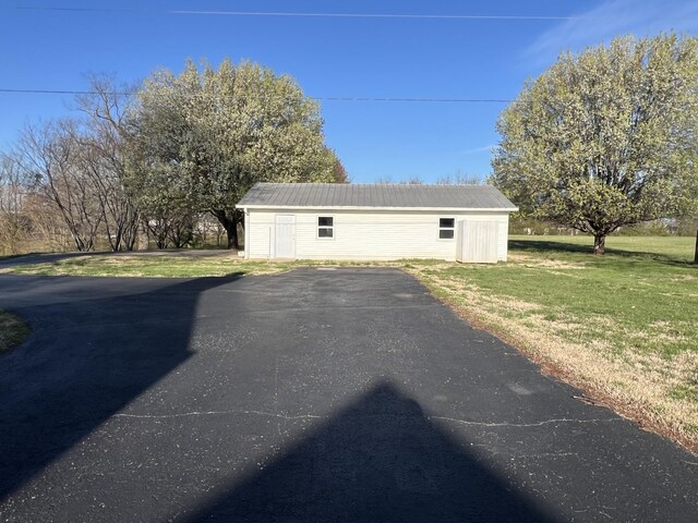 504 N Russell St, Portland, TN 37148 - photo 17