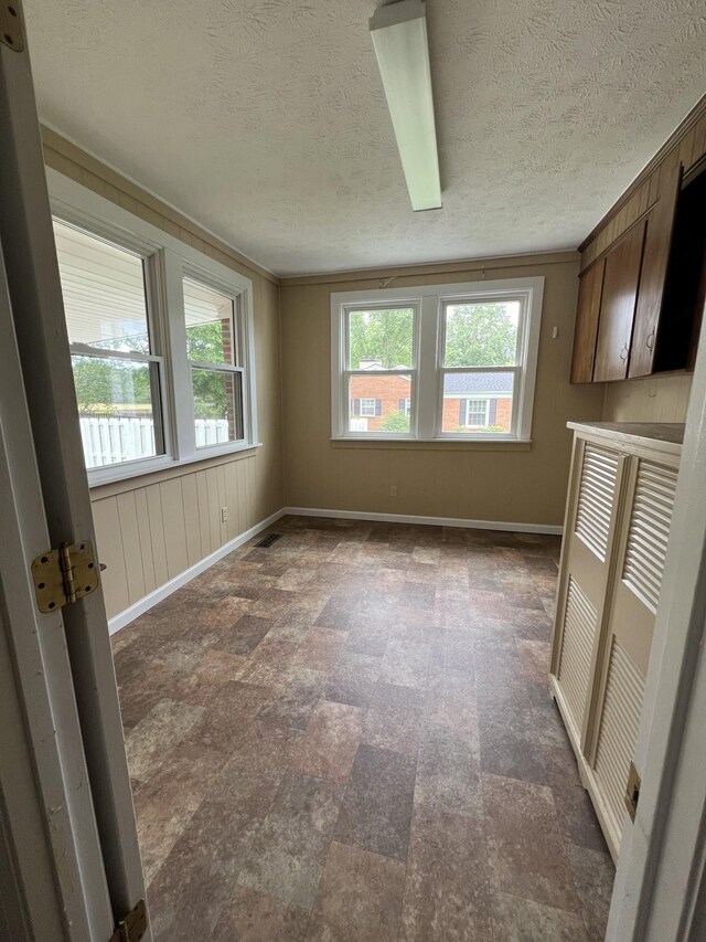 504 N Russell St, Portland, TN 37148 - photo 42