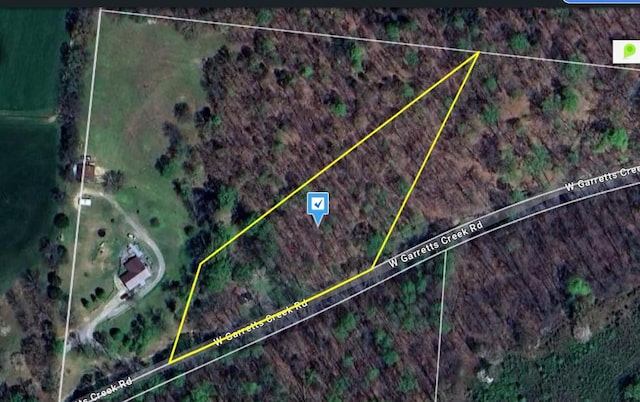 160 W Garretts Creek Rd, Westmoreland, TN 37186
