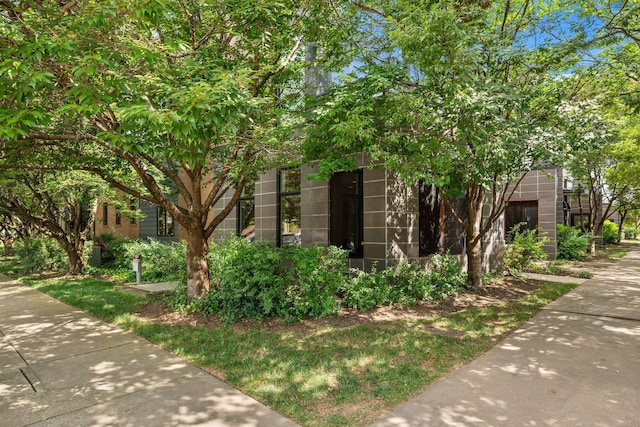 201 S 11th St, Nashville, TN 37206 - view of obstructed view of property