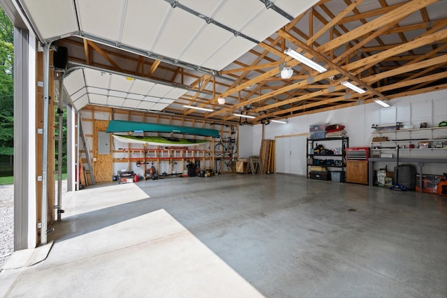 191 Spicer Rd, Burns, TN 37029 - view of garage