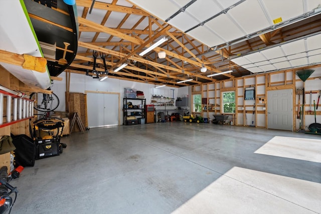 191 Spicer Rd, Burns, TN 37029 - view of garage