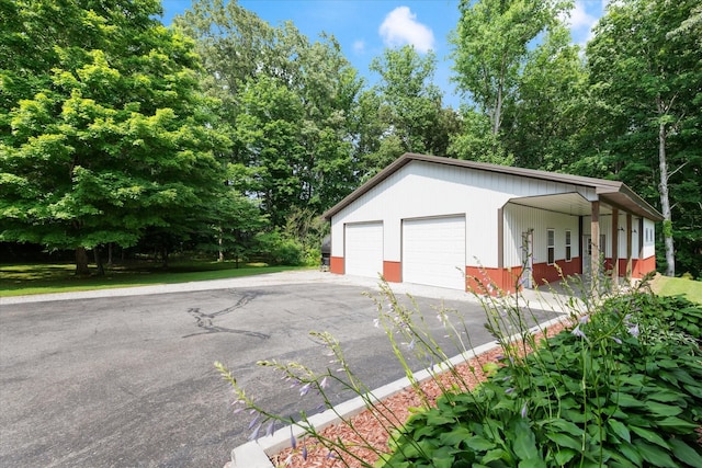 191 Spicer Rd, Burns, TN 37029 - view of detached garage