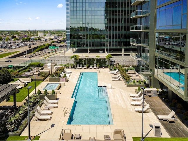 1212 Laurel St Unit 2009, Nashville, TN 37203 - view of community pool