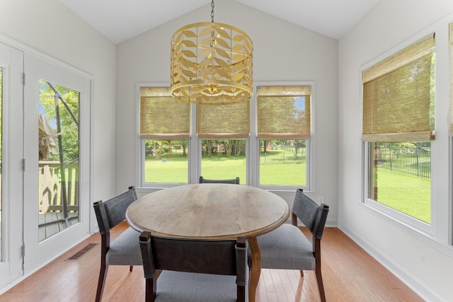 4016 Brandywine Pointe Blvd, Old Hickory, TN 37138 - dining area featuring light wood-type flooring, lofted ceiling, and a chandelier