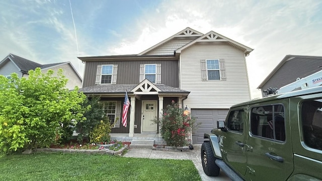 1140 Meachem Dr, Clarksville, TN 37042 - view of front of house featuring an attached garage, driveway, and a front yard
