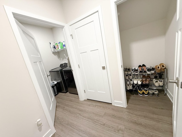 101 Percheron Pl, Smyrna, TN 37167 - laundry area featuring light wood-style flooring