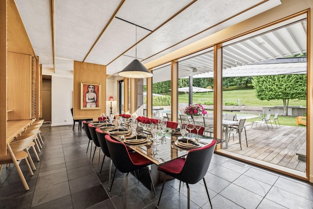 1091 Lynnwood Blvd, Nashville, TN 37215 - dining room with baseboards