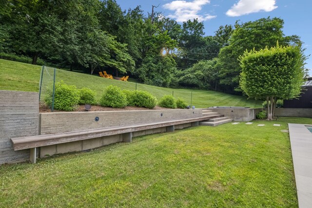 1091 Lynnwood Blvd, Nashville, TN 37215 - view of grassy yard