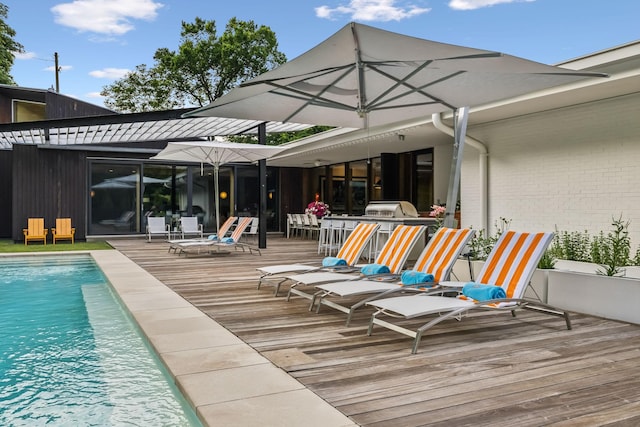 1091 Lynnwood Blvd, Nashville, TN 37215 - wooden terrace featuring an outdoor pool