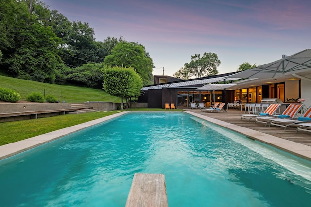 1091 Lynnwood Blvd, Nashville, TN 37215 - outdoor pool with a patio and a diving board