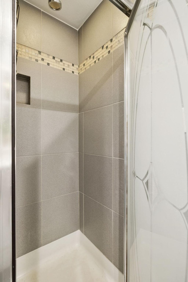617 Still Point Rd, Smithville, TN 37166 - bathroom with tiled shower