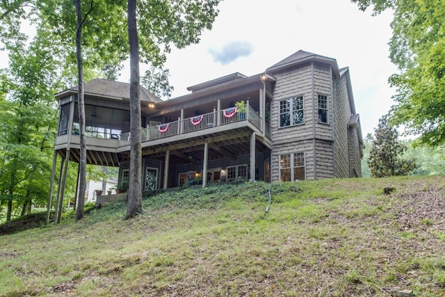 90 Grandview Lake Rd, Estill Springs, TN 37330 - rear view of property with a wooden deck and a sunroom
