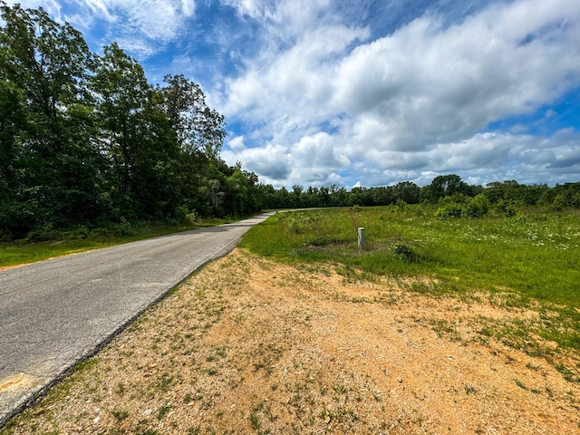 47 Overlook Point Rd, Lobelville, TN 37097