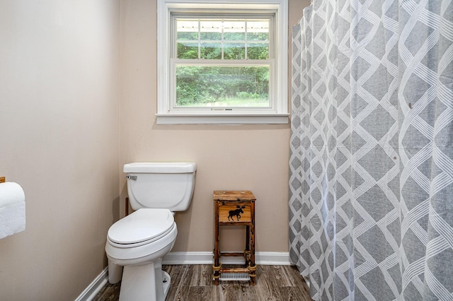 5141 Tranham Rd, Whites Creek, TN 37189 - bathroom with wood finished floors and a shower with curtain