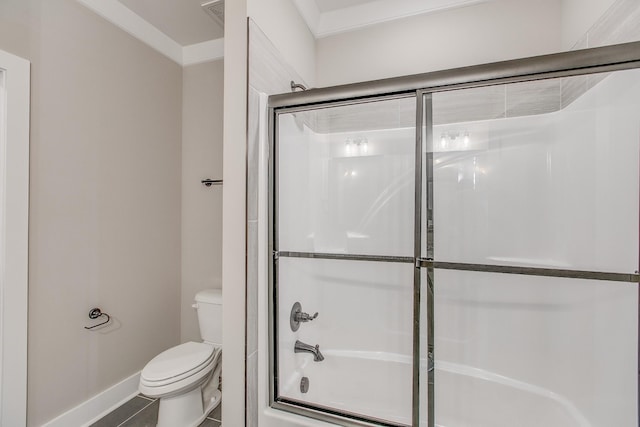 524 Haviture Way, Murfreesboro, TN 37129 - bathroom featuring toilet and combined bath / shower with glass door