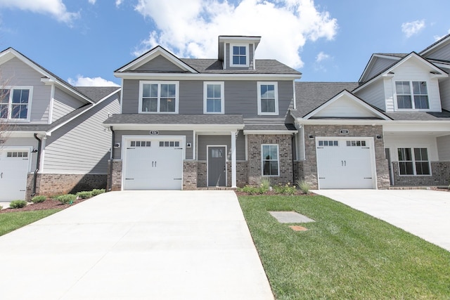 524 Haviture Way, Murfreesboro, TN 37129 - view of front facade with concrete driveway, a front lawn, roof with shingles, and brick siding