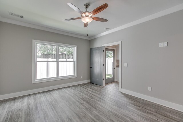 514 Haviture Way, Murfreesboro, TN 37129 - empty room with plenty of natural light, light wood-style flooring, a ceiling fan, and crown molding