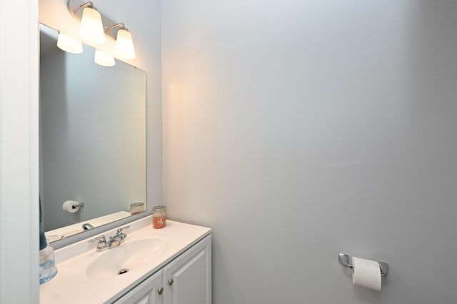 2004 Hardwick Ln, Gallatin, TN 37066 - bathroom featuring vanity