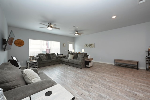 2004 Hardwick Ln, Gallatin, TN 37066 - living room featuring ceiling fan, light wood-style floors, and recessed lighting