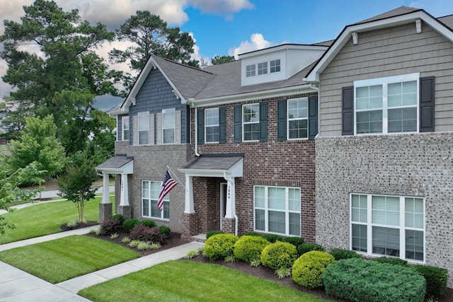 2004 Hardwick Ln, Gallatin, TN 37066 - view of front of property with a front lawn and brick siding