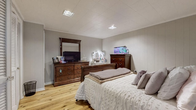 400 Westland Dr, Lebanon, TN 37087 - bedroom with light wood-type flooring and baseboards