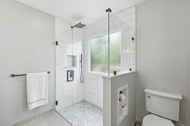 4012 Amber Way, Spring Hill, TN 37174 - bathroom featuring a shower stall and toilet