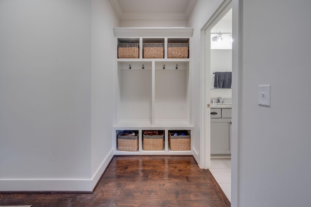 4704B Michigan Ave, Nashville, TN 37209 - mudroom with wood finished floors and crown molding