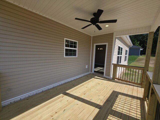 286 Turkey Crossing Ct, Clarksville, TN 37043 - wooden deck featuring a ceiling fan
