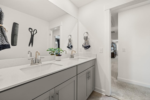 582 Gingerwood Ln, Hendersonville, TN 37075 - full bathroom featuring double vanity and baseboards