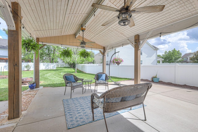 5451 Middlebury Dr, Murfreesboro, TN 37128 - fenced backyard featuring a ceiling fan and a patio area