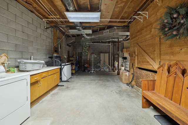 32 Morris Ln, Pleasant Shade, TN 37145 - unfinished basement featuring gas water heater and concrete block wall