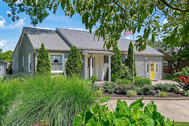 1519 Preston Dr, Nashville, TN 37206 - view of front of home with roof with shingles and brick siding