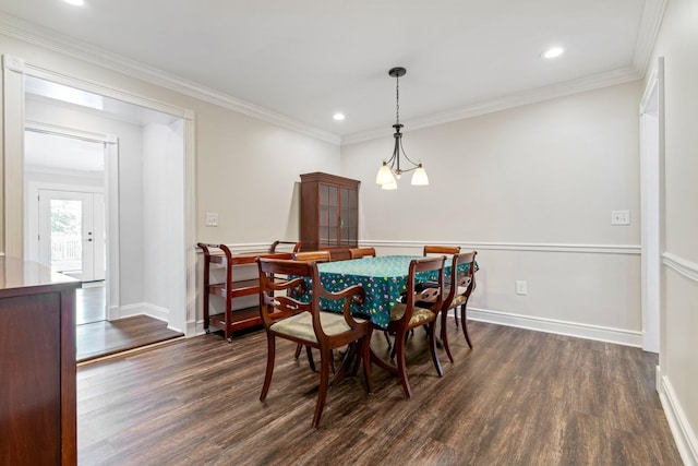 1519 Preston Dr, Nashville, TN 37206 - dining space with dark wood finished floors, ornamental molding, and recessed lighting