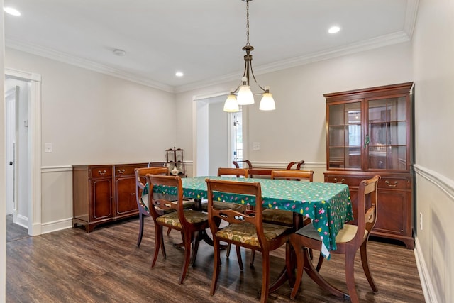 1519 Preston Dr, Nashville, TN 37206 - dining room with dark wood finished floors, crown molding, and recessed lighting
