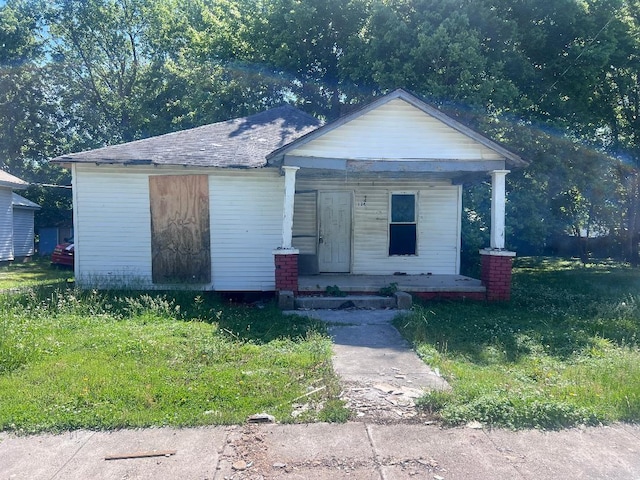 124 S Kentucky Ave S, Hopkinsville, KY 42240 - view of front of property featuring a porch