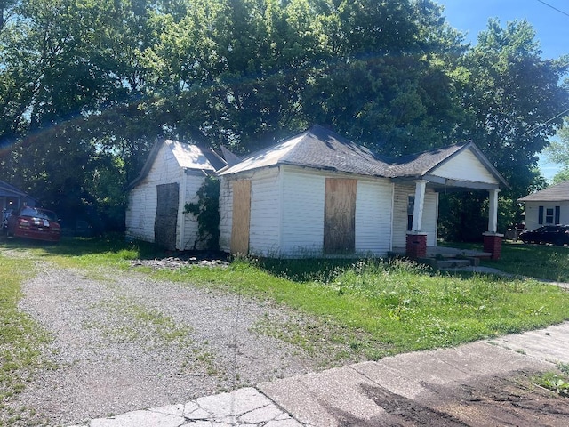 124 S Kentucky Ave S, Hopkinsville, KY 42240 - view of front facade with a porch
