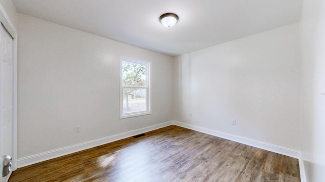 152 Mink Branch Rd E, Waynesboro, TN 38485 - spare room with wood finished floors