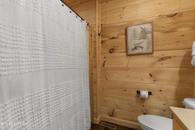 645 Bankston Ln, La Follette, TN 37766 - full bath featuring vanity and a shower with shower curtain
